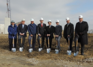 Elgin, Illinois – German wire and cable maker Helukabel GmbH has invested more than $38 million to increase its global presence in 2017, including breaking ground for a new headquarters for Helukabel USA in a Chicago suburb.
