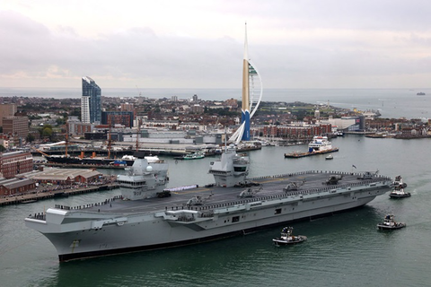 Seal-leak hits €3.5bn UK aircraft carrier