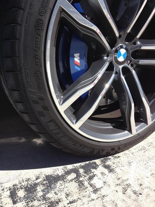 BMW fits Michelin tires on new top-end models