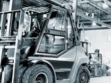 Euro dip forces OTR tire maker to hike prices