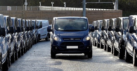 “Record quarter” CV registrations as UK business confidence soars