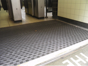 UK research centre develops halogen-free rubber for matting