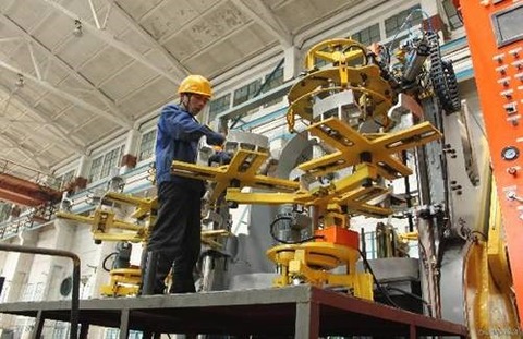 Guilin Rubber Machinery claims tire-curing press advance
