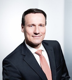 Evonik terminates COO’s contract