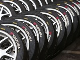 Yokohama gains in overseas tire markets