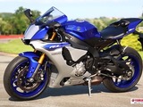 Pirelli tires for new Yamaha motorbike