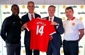  Pitch Perfect (from left to right): Andrew Cole, Marco Paracciani (Apollo), Jonathan Rigby (Manchester United) and Denis Irwin celebrating the recycled tyre rubber pitch release.