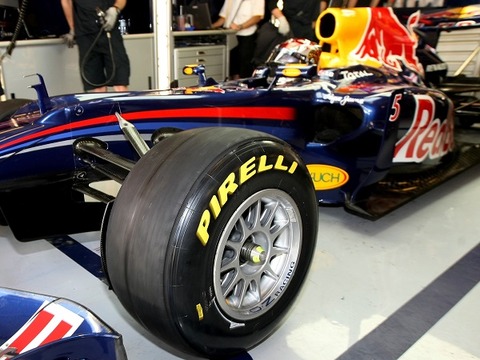 Pirelli blames debris for Spa tire blow-outs