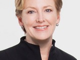 DuPont chief executive retiring