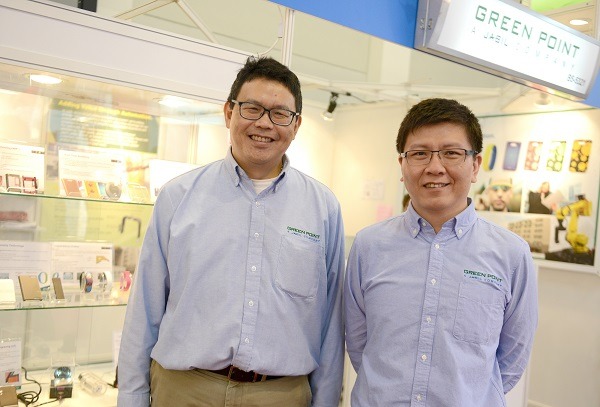 Taiwan mobile phones moulder moves into LSR