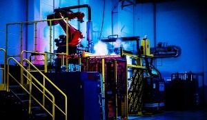 Under the ‘Creating the New’ business plan, Adidas aims to develop a series of “independent and scalable” manufacturing cells in operation by 2020. To this end, it is working with industrial partners and participating in advanced manufacturing initiates led by the German government.