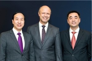  Left to right: Ting Cai chairman and CEO of China National Chemical Equipment; Frank Stieler, KraussMaffei Group CEO, and Chen Junwei, ChemChina Finance CEO.
