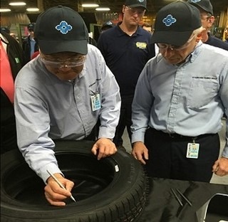 Sumitomo produces first Falken tire at US plant