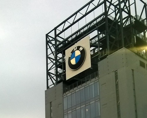 BMW warns workers of Brexit impact