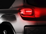 Kumho said that it prioritised safety and versatility in designing the tire, which has broad shoulders for maximum grip and a special tread pattern that speeds the expulsion of dirt and grit.