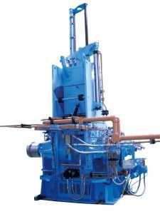 But the growing use of silica compounds means things are changing, according to Umemura, who said that intermeshing designs theoretically allow better dispersion of the filler throughout the rubber compound.