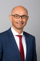 Former Momentive boss takes charge of Wacker Silicones