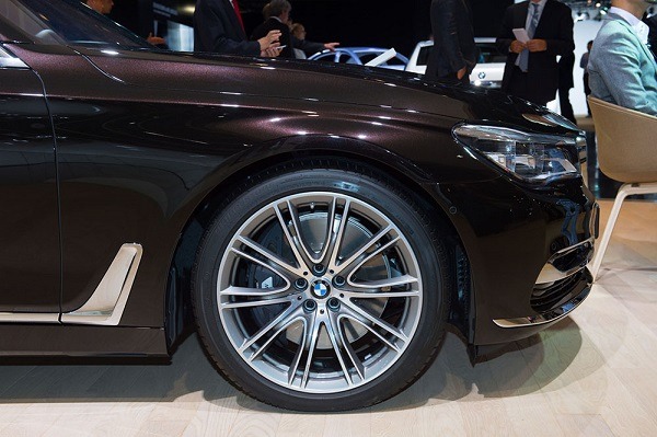 Bridgestone extends BMW partnership