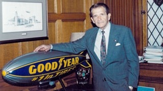 Former Goodyear CEO Gault dies