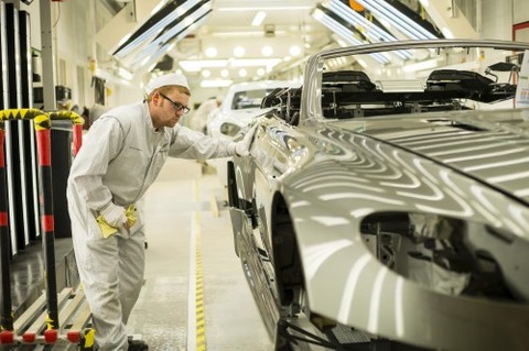 UK manufacturing posted August revival