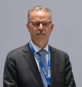 Arlanxeo CEO Jan Paul de Vries has, arguably, one of the biggest jobs anywhere in the rubber industry right now: harnessing the energies of the two equal, but very different, partners in the synthetic rubber (SR) joint venture.