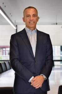 Since his appointment in September, Ferrari has been practicing the Bridgestone principle of “genbutsu-genba” – decision-making based on verified on-site observations – while visiting all six Bridgestone sales “regions” across Europe to learn about the business which includes 10 factories.
