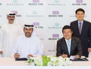  From left, Waleed Al Mokarrab Al Muhairi, deputy group CEO and chief executive officer of Mubadala; Khaldoon Al Mubarak, group CEO and managing director of Mubadala.; Travis Kang, CEO of Nexen); and Frank Chung, vice president of Nexen.