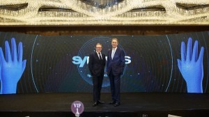  Jason Davies and Derick Whyte at the Synthomer product launch