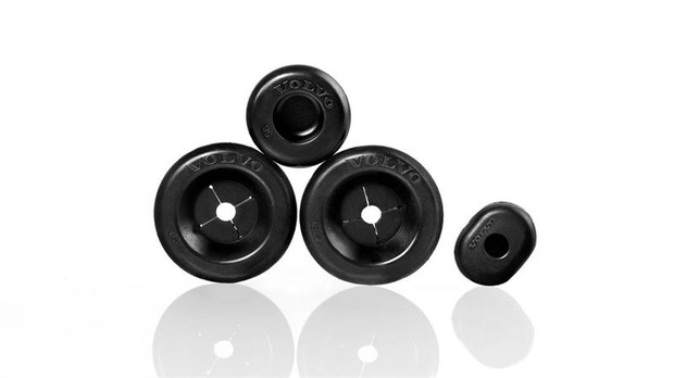 Volvo extends rCB rubber deal