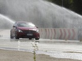 Continental developing aquaplaning warning system