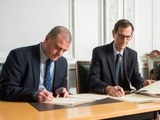 Signing the MoU: Steve Dunlop, chief executive of Scottish Enterprise (left) and Rémi de Verdilhac, secretary general, Michelin