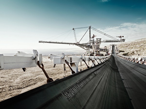 Semperit profitability up as restructuring continues