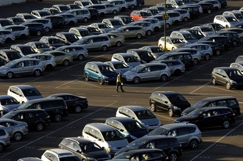 Italy automotive sales fall 9% in February 