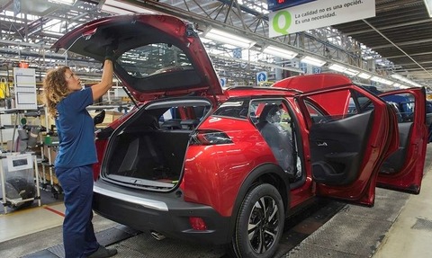 Auto manufacturers suspend European production
