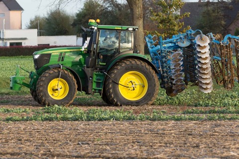Michelin launches farm tire pressure technology in UK