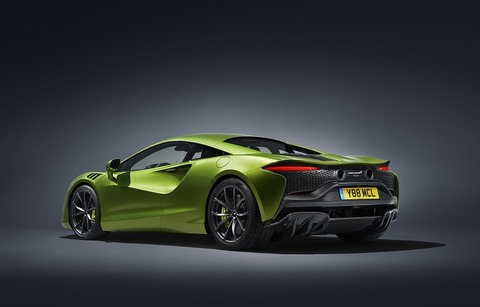 Pirelli claims smart-tire first with fitment on Mclaren Artura