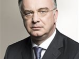 Evonik extends Kullmann’s term as chairman of executive board