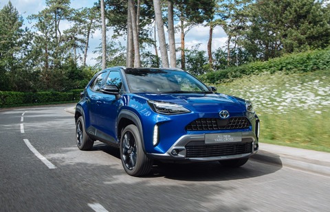 Hutchinson seals automotive glass first with Toyota